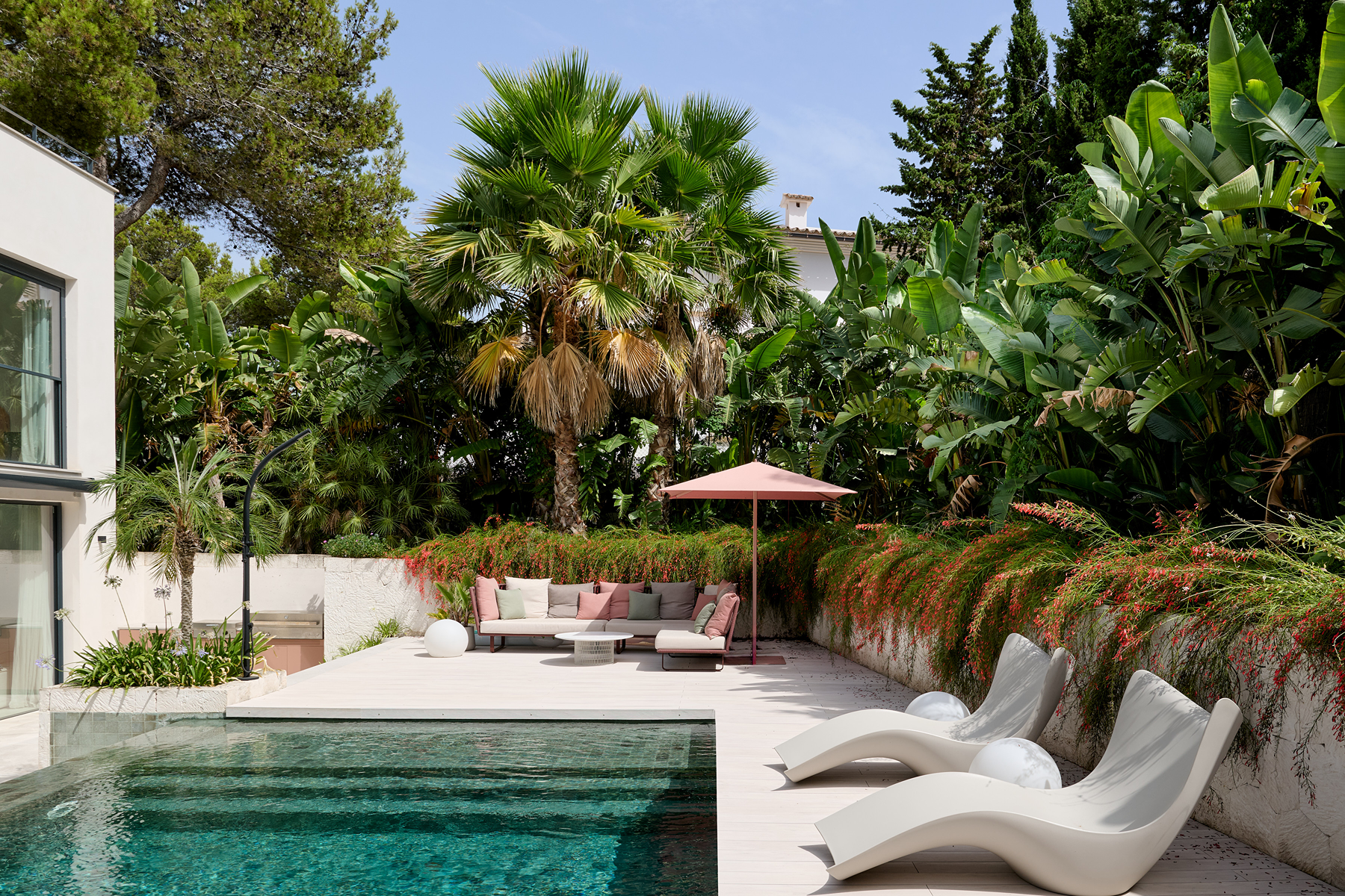  Renovated villa with pool and garden in Santa Ponsa, Mallorca - 物件實景