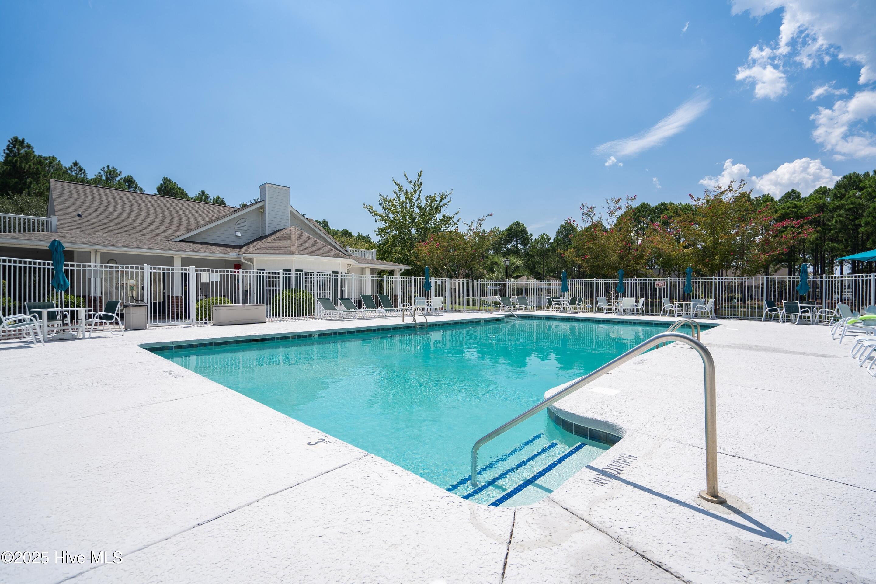 Southport, North Carolina, 28461, United States, 4 Bedrooms Bedrooms, ,4 BathroomsBathrooms,Residential,For Sale,1925893