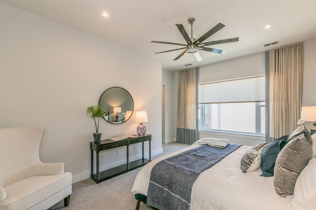 Dallas, Texas, 75204, United States, 3 Bedrooms Bedrooms, ,4 BathroomsBathrooms,Residential,For Sale,1848953