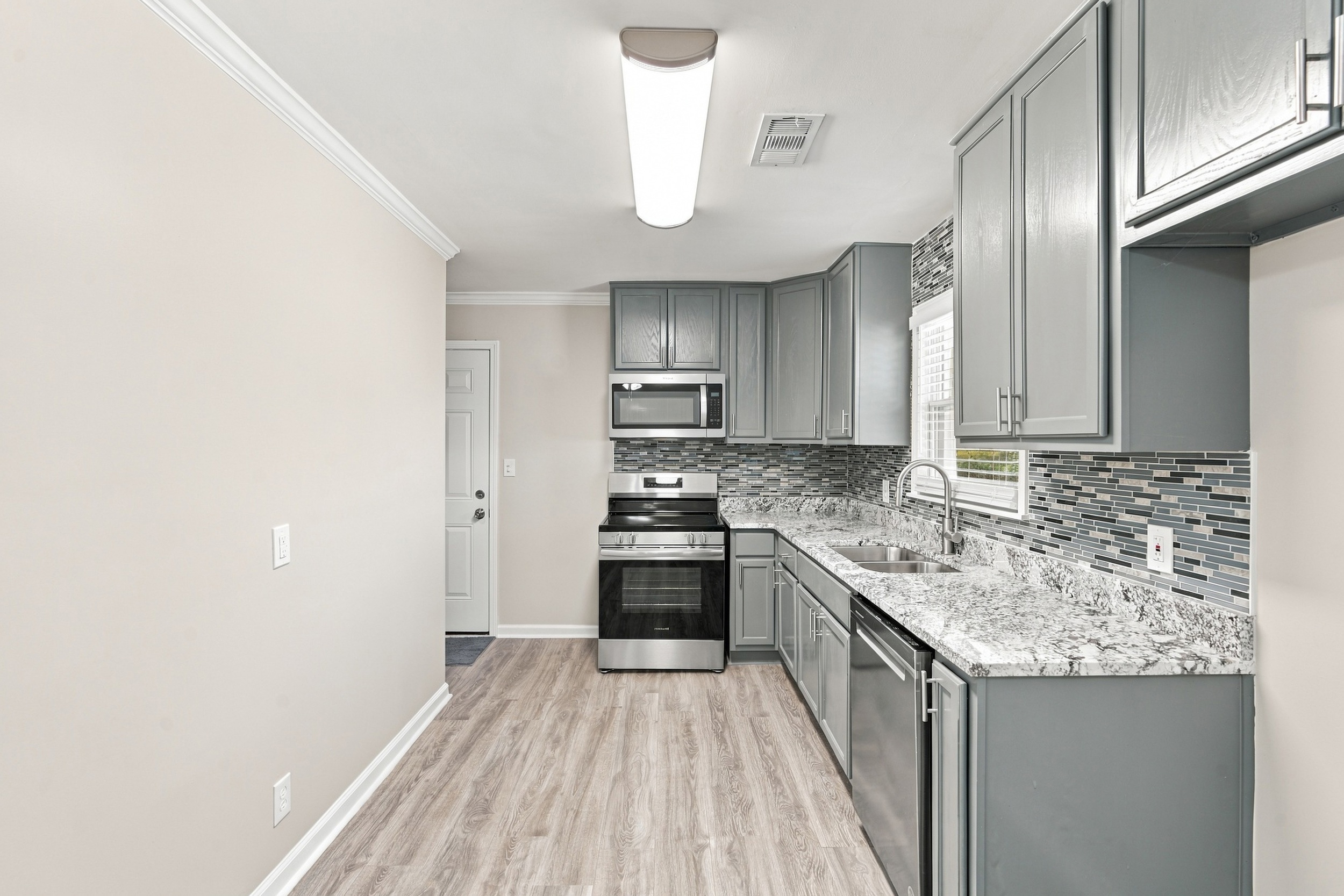  2104 Phillips Road NW - 物件實景