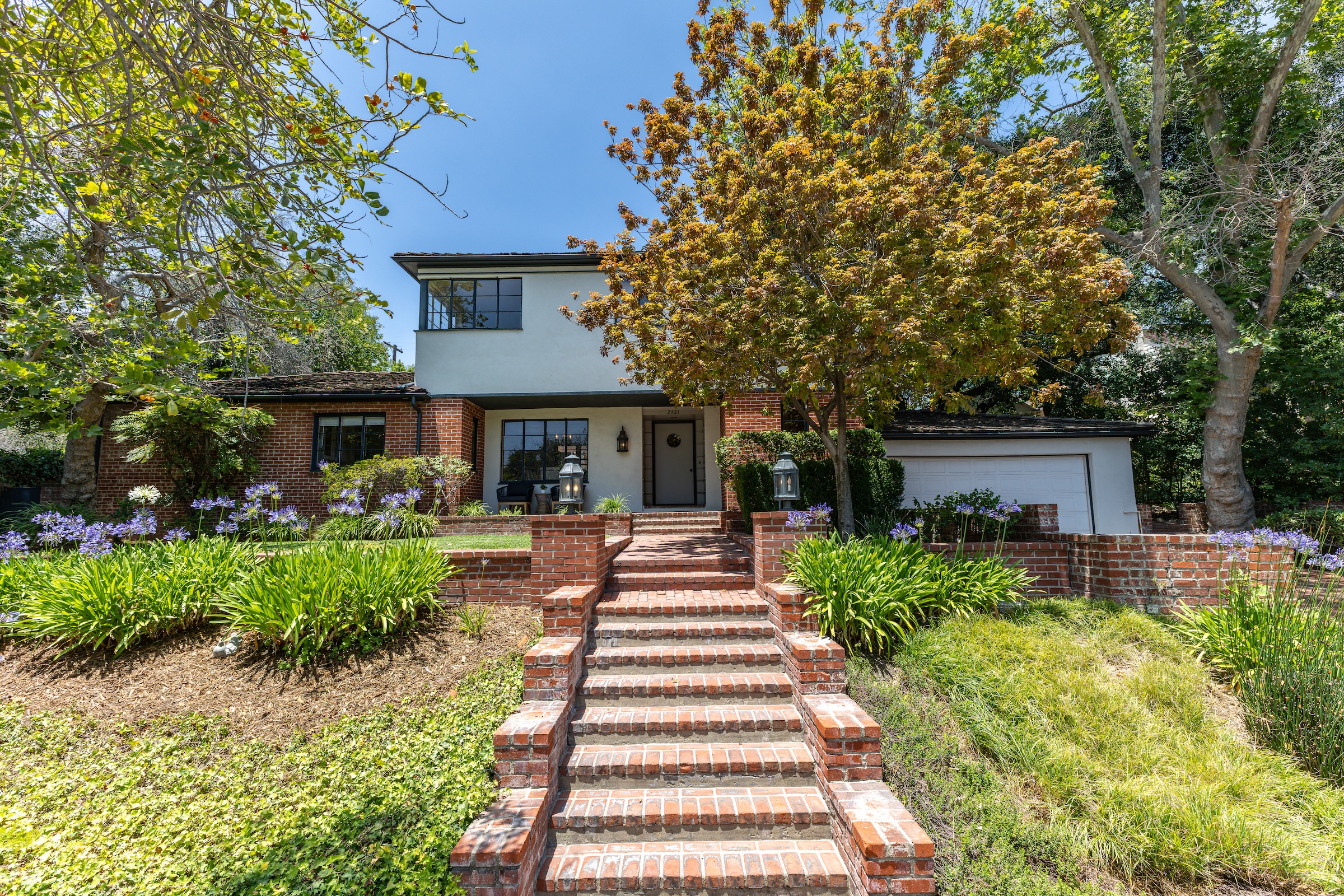  2421 Ridgeway Road - 物件實景