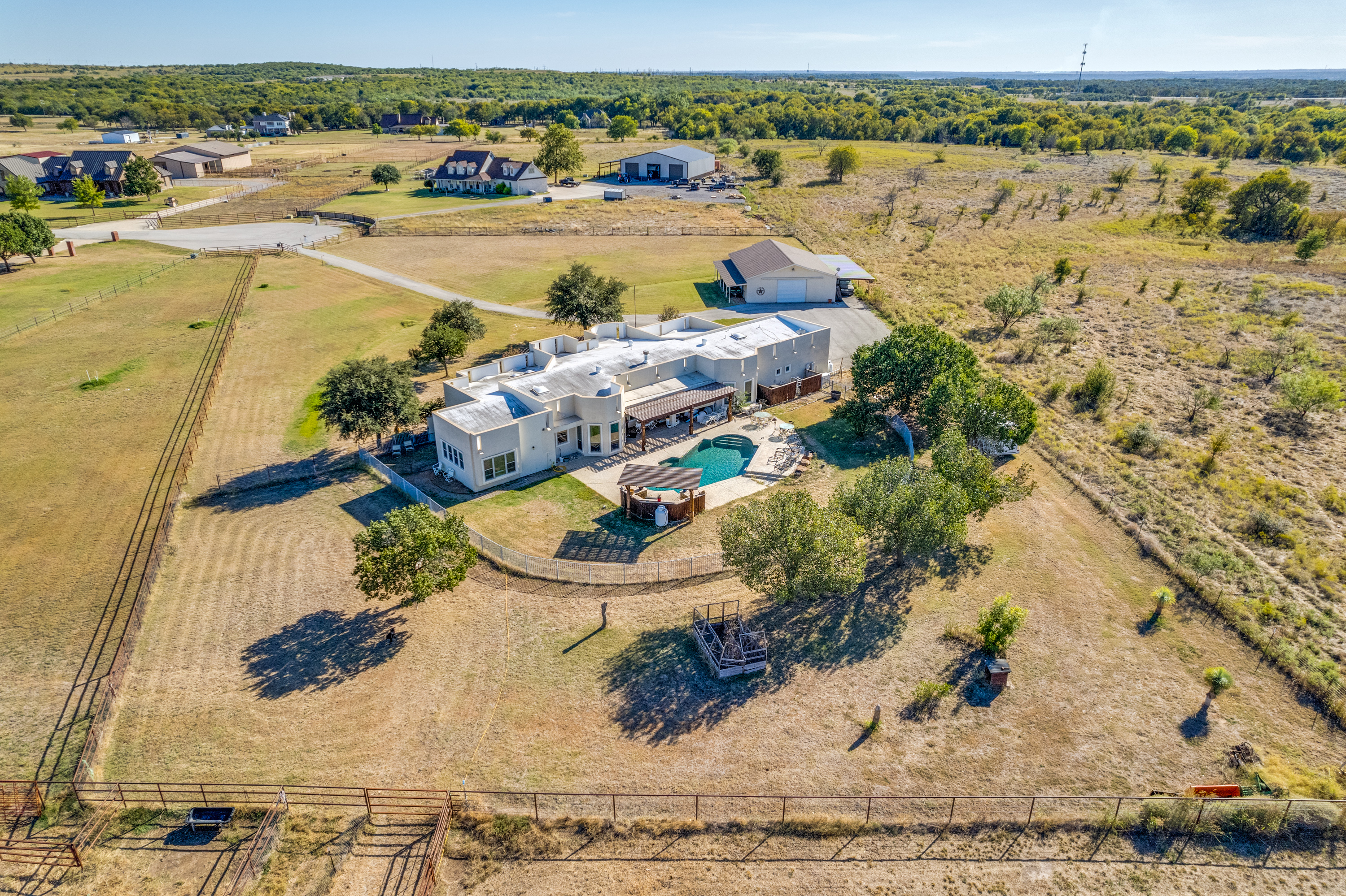  where  southwestern charm meets country elegance - 物件實景