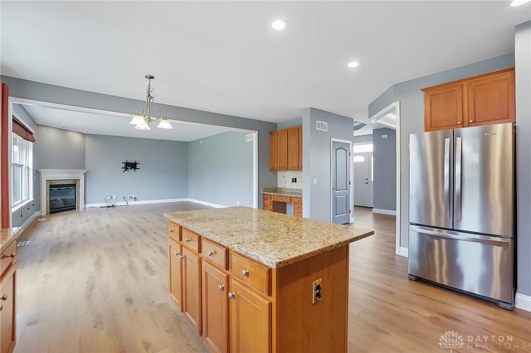 Clearcreek Twp, Ohio, 45458, United States, 4 Bedrooms Bedrooms, ,4 BathroomsBathrooms,Residential,For Sale,1966206