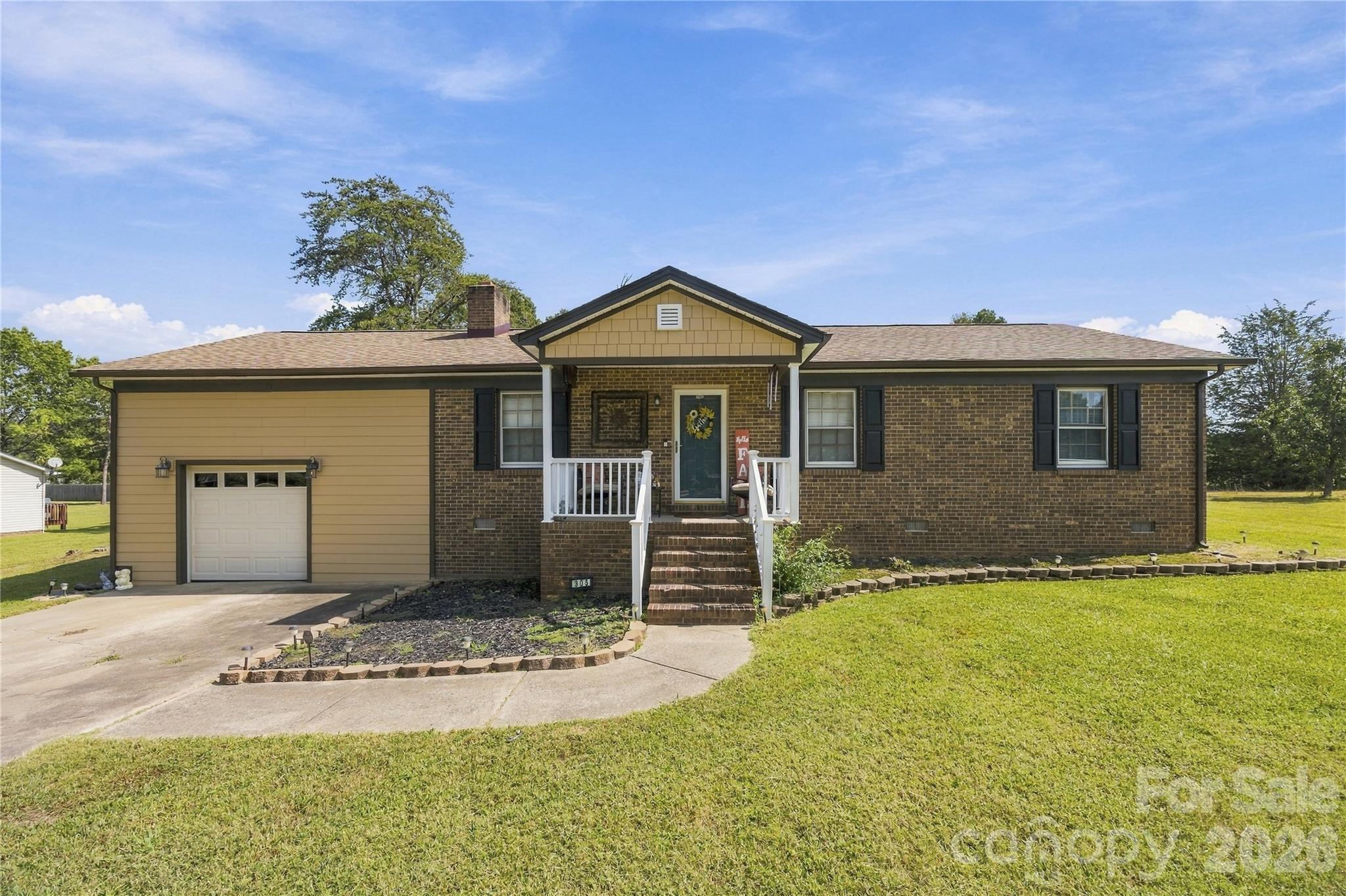 Timberland Dr, Grover, NC 28073