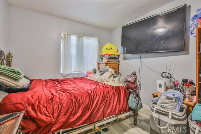 Los Angeles, California, 90003, United States, 4 Bedrooms Bedrooms, ,Residential,For Sale,2010724