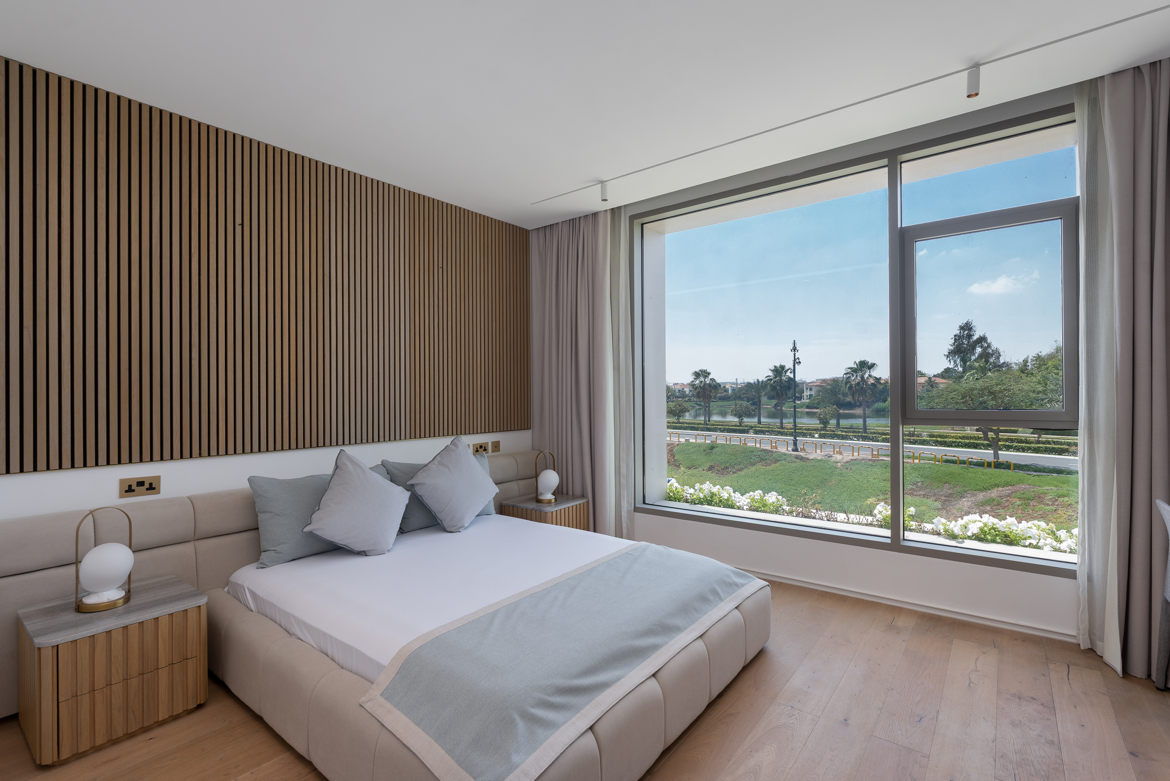  Ready-to-Move Lakefront Villa in Jumeirah Islands - 物件實景