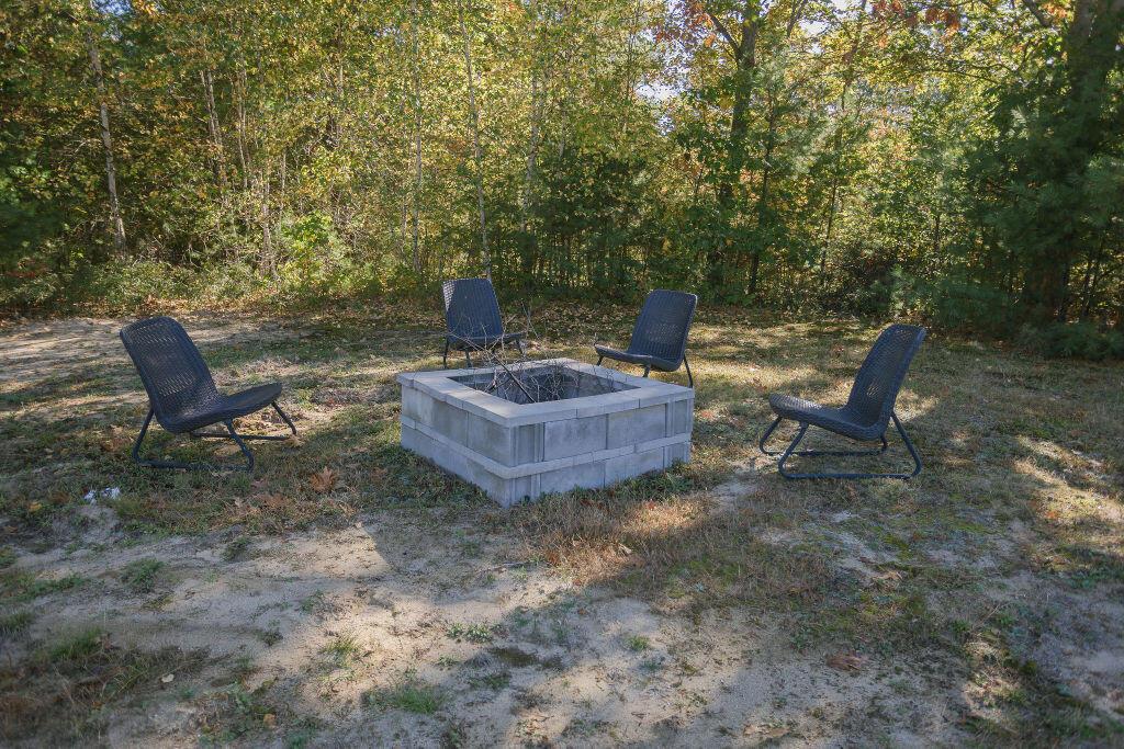 Jay, Maine, 04239, United States, 4 Bedrooms Bedrooms, ,3 BathroomsBathrooms,Residential,For Sale,1954491