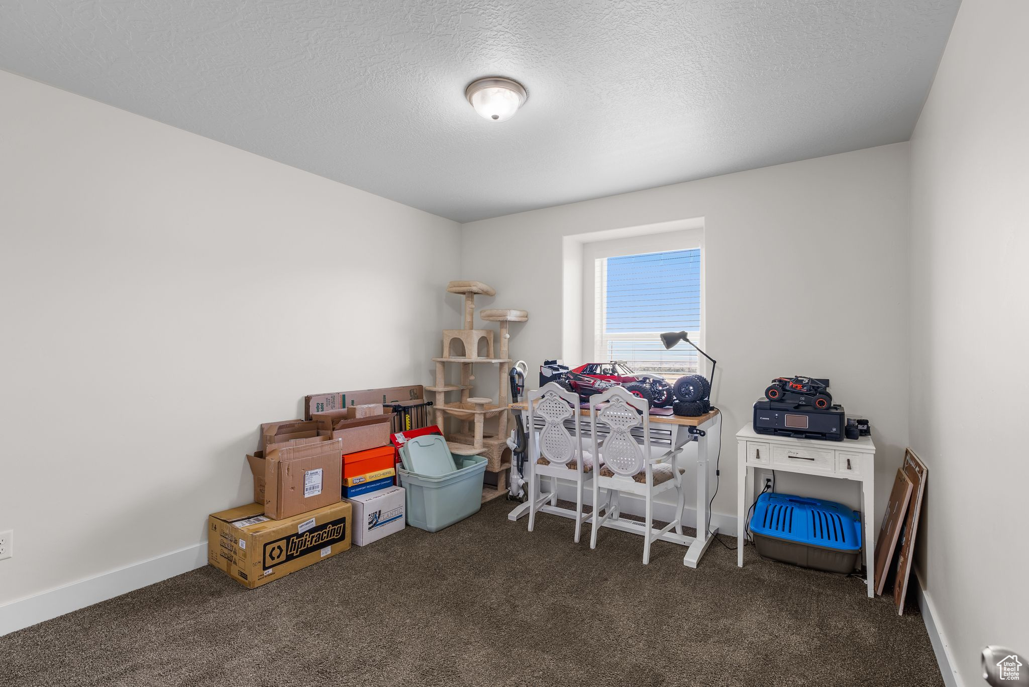 Tooele, Utah, 84074, United States, 5 Bedrooms Bedrooms, ,3 BathroomsBathrooms,Residential,For Sale,1907581