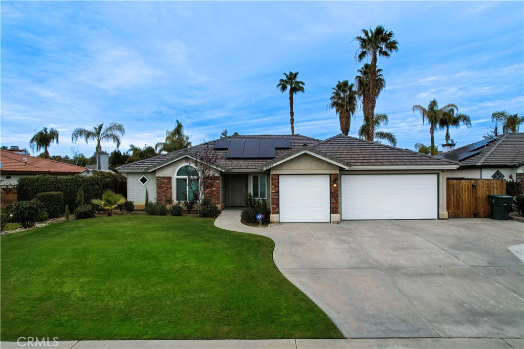 Bakersfield, California, 93312, United States, 3 Bedrooms Bedrooms, ,2 BathroomsBathrooms,Residential,For Sale,1915632