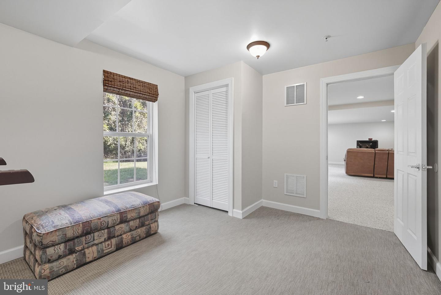 Bowie, Maryland, 20721, United States, 5 Bedrooms Bedrooms, ,4 BathroomsBathrooms,Residential,For Sale,1987758