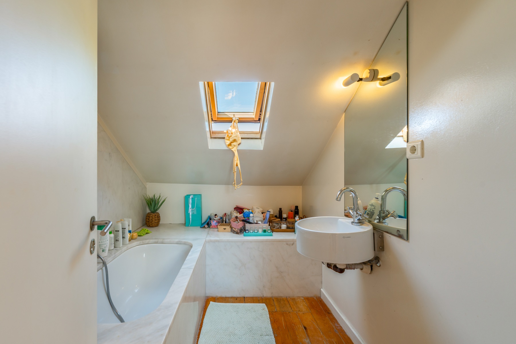  Detached house, 6 bedrooms, for Sale - 物件實景