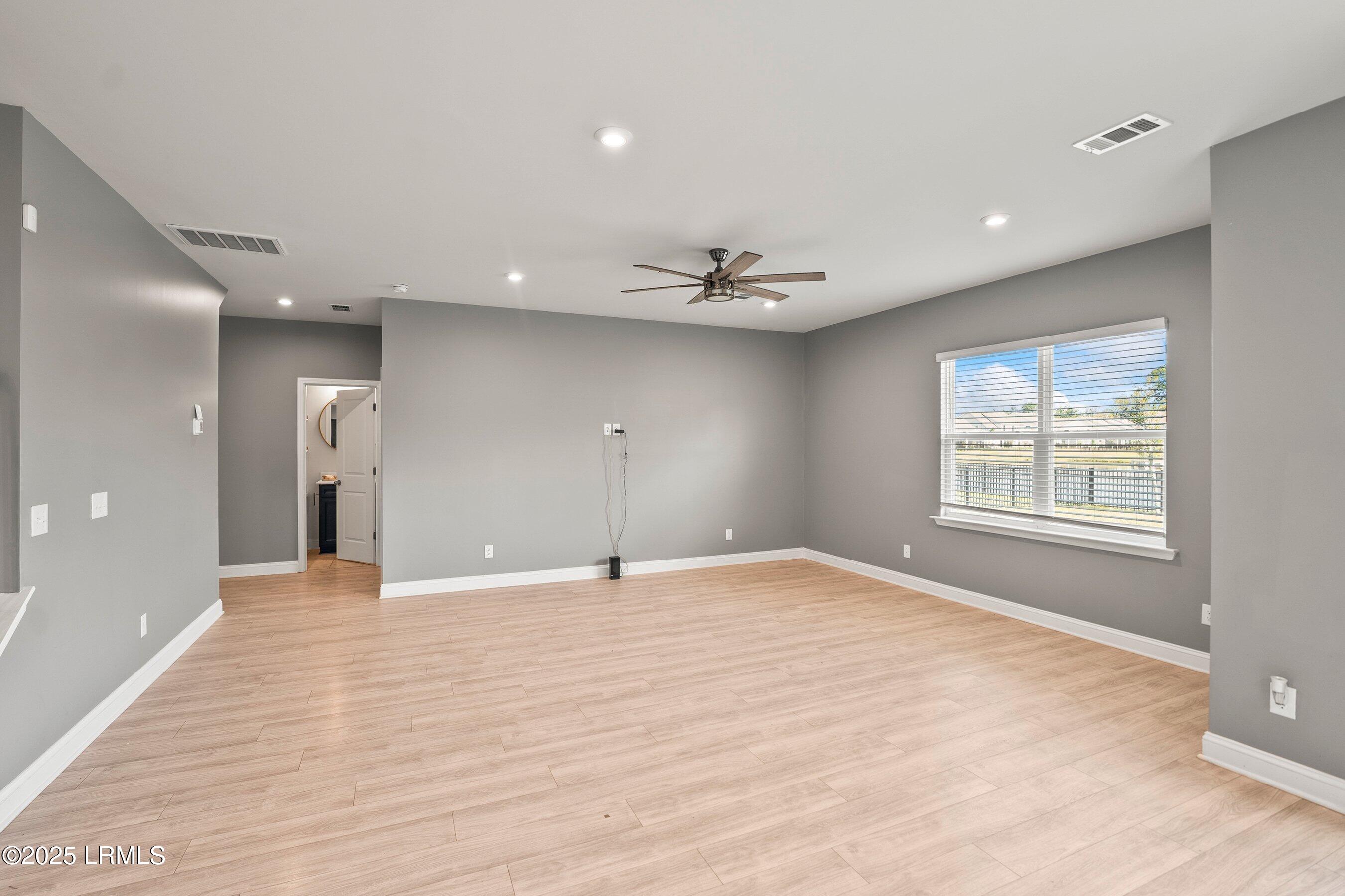 Okatie, South Carolina, 29909, United States, 5 Bedrooms Bedrooms, ,3 BathroomsBathrooms,Residential,For Sale,1961816