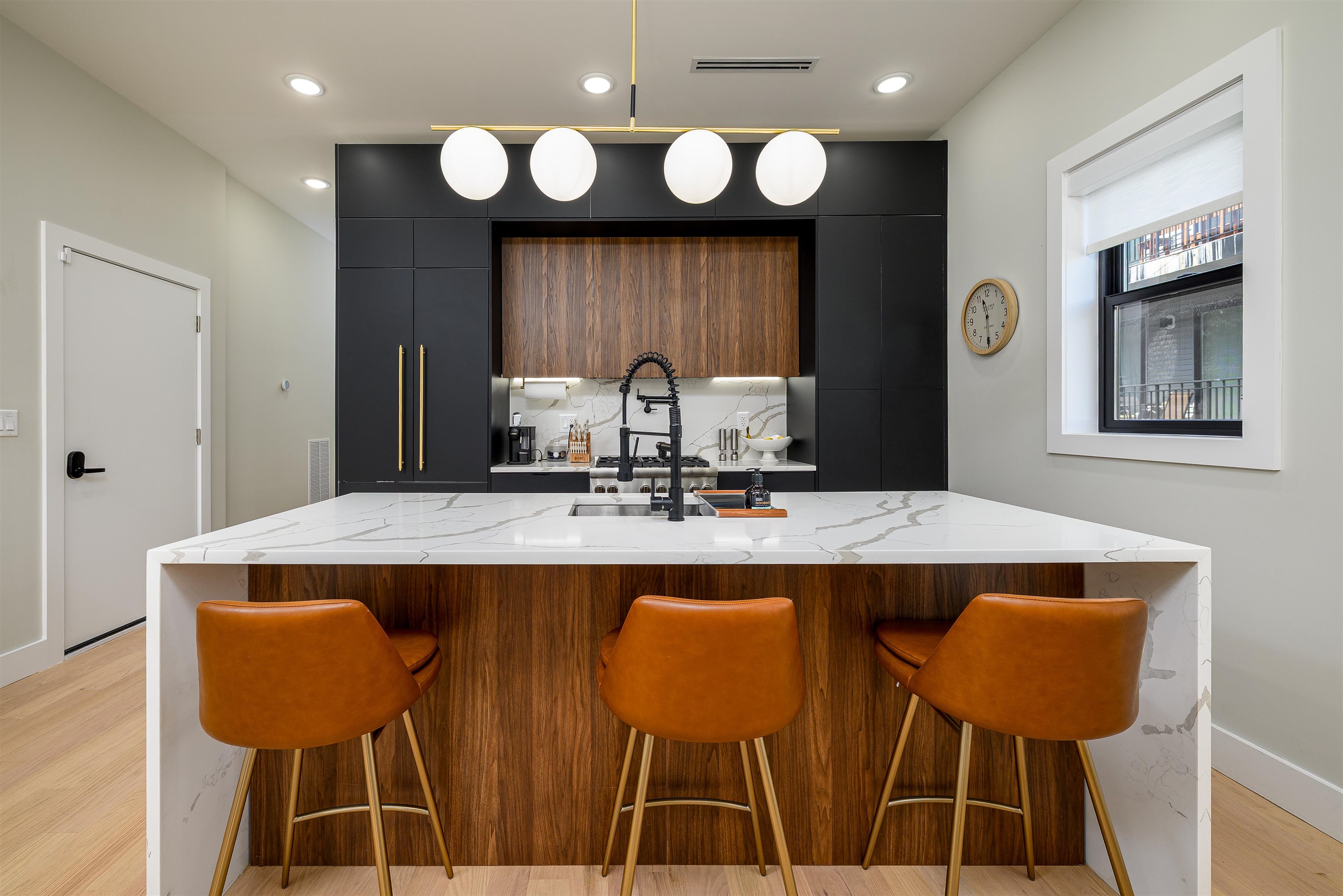 Jersey City, New Jersey, 07307, United States, 3 Bedrooms Bedrooms, ,3 BathroomsBathrooms,Residential,For Sale,1901105