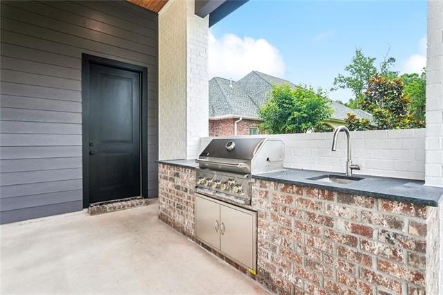 Hammond, Louisiana, 70403, United States, 4 Bedrooms Bedrooms, ,4 BathroomsBathrooms,Residential,For Sale,1974502