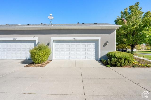 South Jordan, Utah, 84009, United States, 4 Bedrooms Bedrooms, ,4 BathroomsBathrooms,Residential,For Sale,1979446