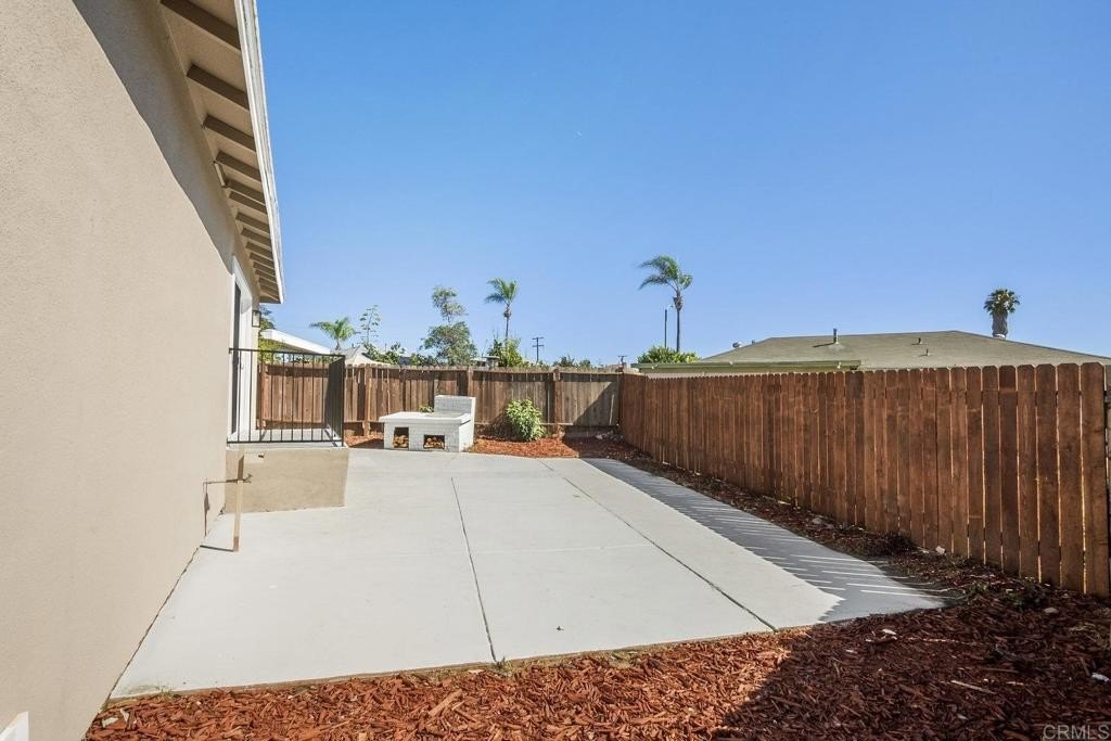 San Diego, California, 92114, United States, 3 Bedrooms Bedrooms, ,2 BathroomsBathrooms,Residential,For Sale,1940301