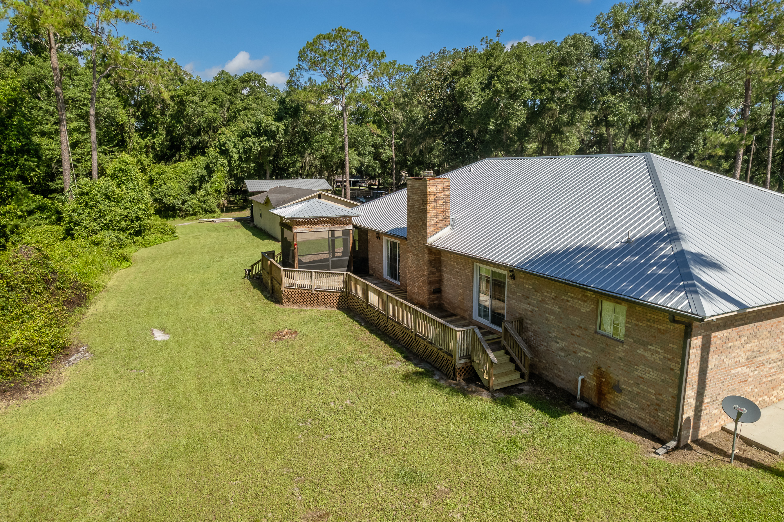 Hawthorne, Florida, 32640, United States, 5 Bedrooms Bedrooms, ,2 BathroomsBathrooms,Residential,For Sale,1903674