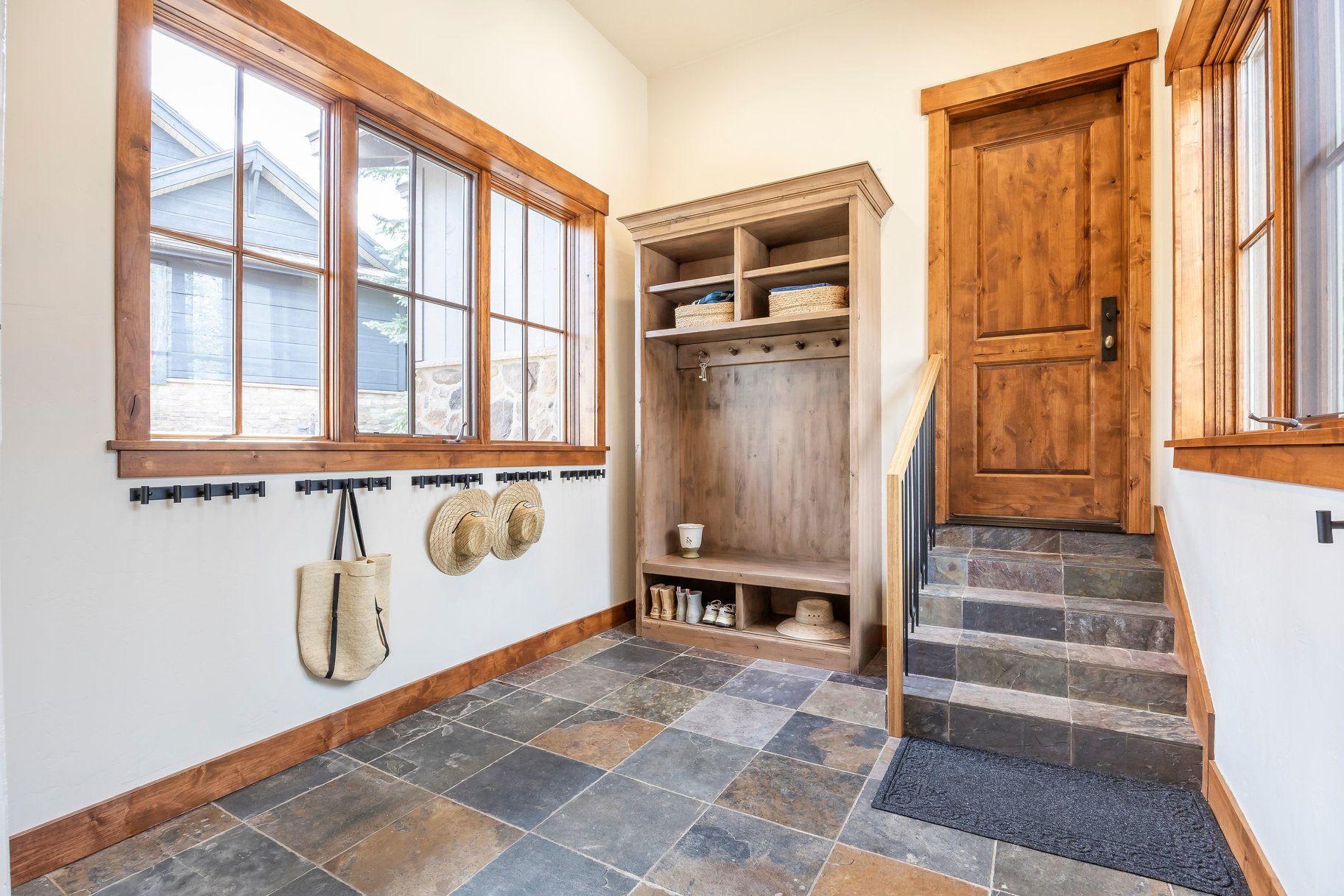  Stunning Remodel with Golf Membership Available in Promontory - 物件實景