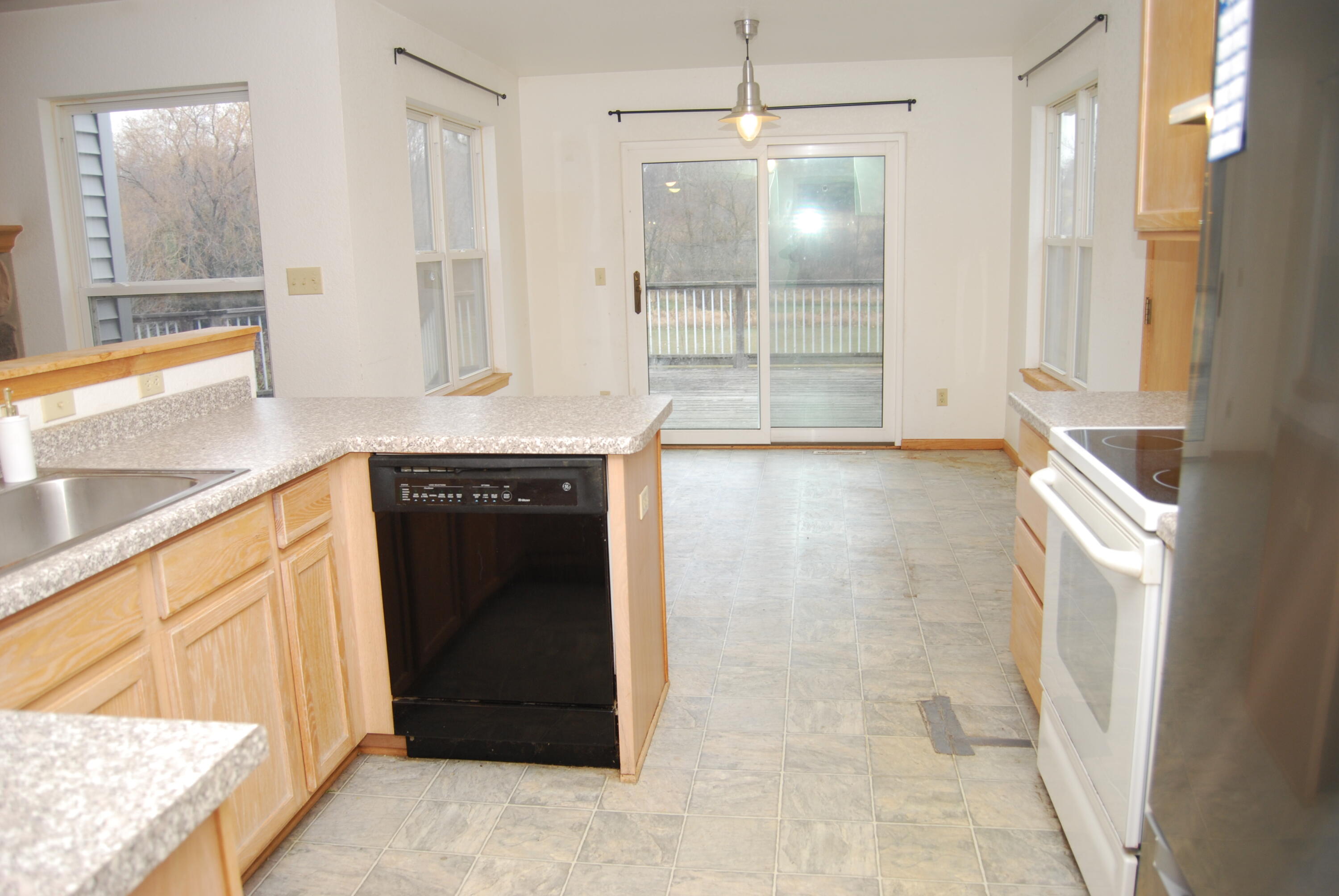 Wayne, Wisconsin, 53002, United States, 3 Bedrooms Bedrooms, ,2 BathroomsBathrooms,Residential,For Sale,2000688