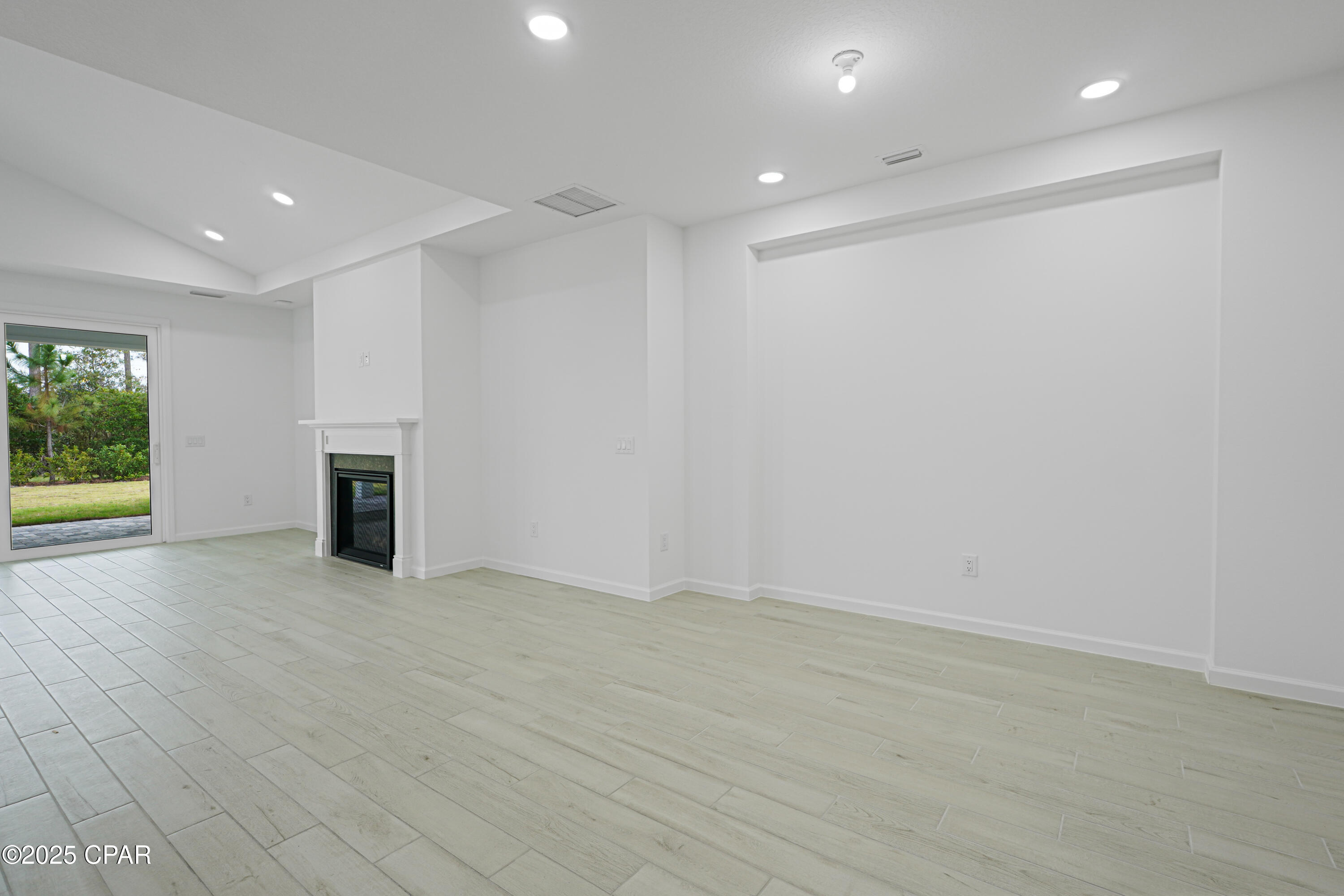 Panama City Beach, Florida, 32413, United States, 3 Bedrooms Bedrooms, ,3 BathroomsBathrooms,Residential,For Sale,1999015