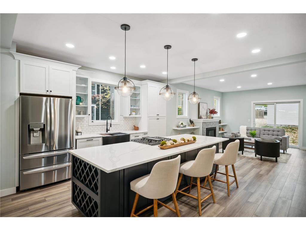 White Bear Lake, Minnesota, 55110, United States, 4 Bedrooms Bedrooms, ,2 BathroomsBathrooms,Residential,For Sale,1987781