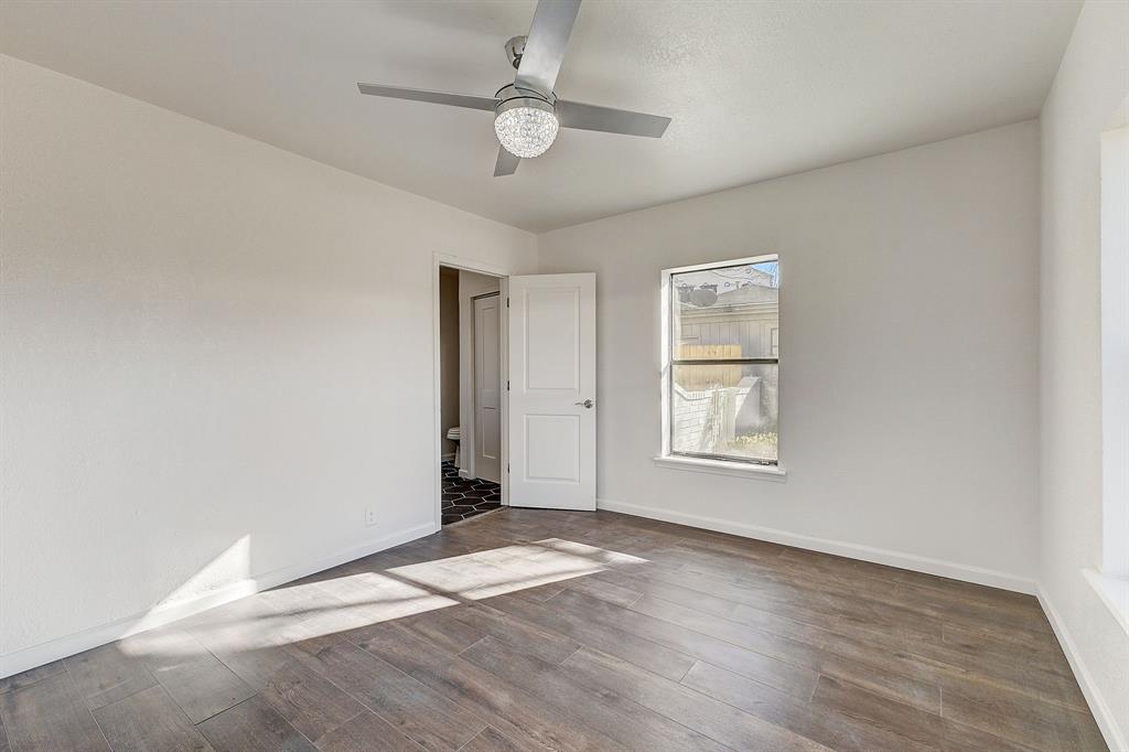 Fort Worth, Texas, 76107, United States, 3 Bedrooms Bedrooms, ,2 BathroomsBathrooms,Residential,For Sale,1915443