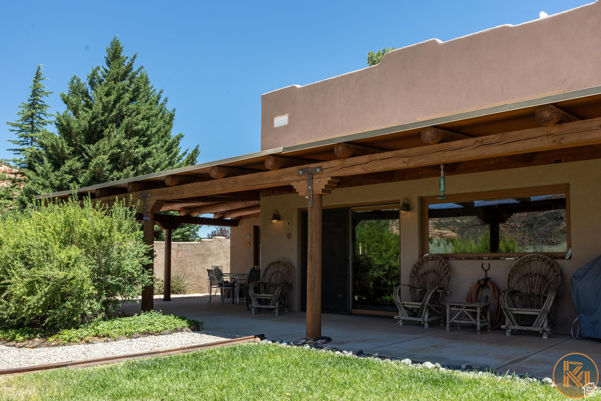 Kanab, Utah, 84741, United States, 2 Bedrooms Bedrooms, ,3 BathroomsBathrooms,Residential,For Sale,1903679