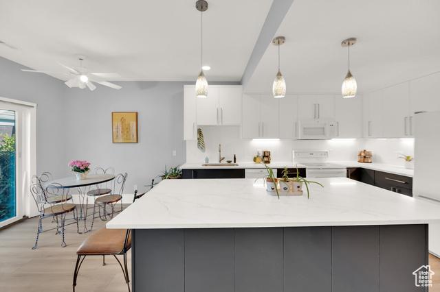 Salt Lake City, Utah, 84103, United States, 2 Bedrooms Bedrooms, ,3 BathroomsBathrooms,Residential,For Sale,1888085