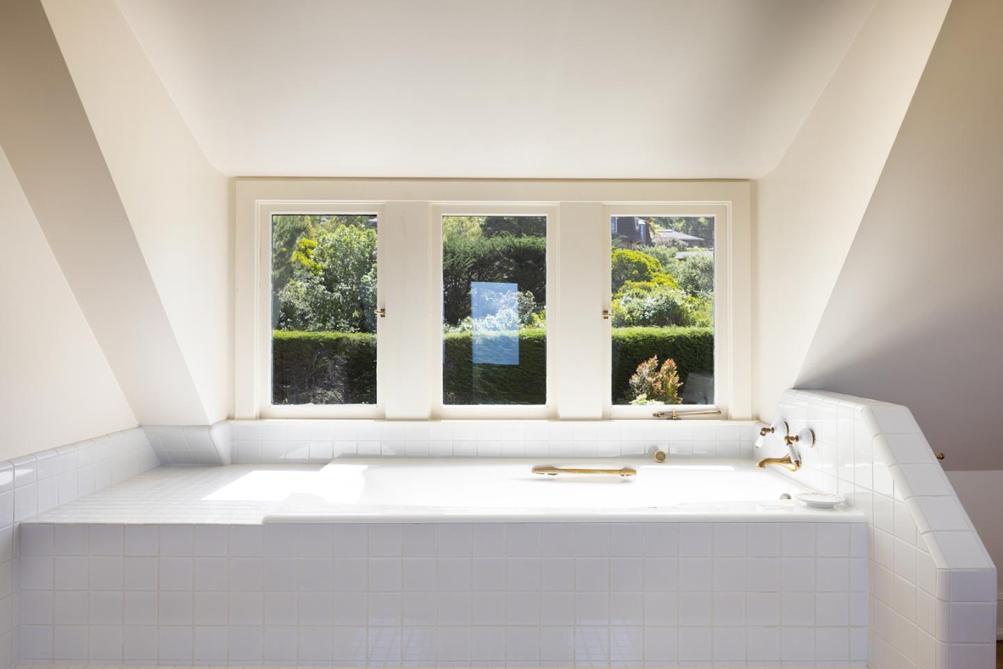 Carmel, California, 93923, United States, 4 Bedrooms Bedrooms, ,5 BathroomsBathrooms,Residential,For Sale,1819241