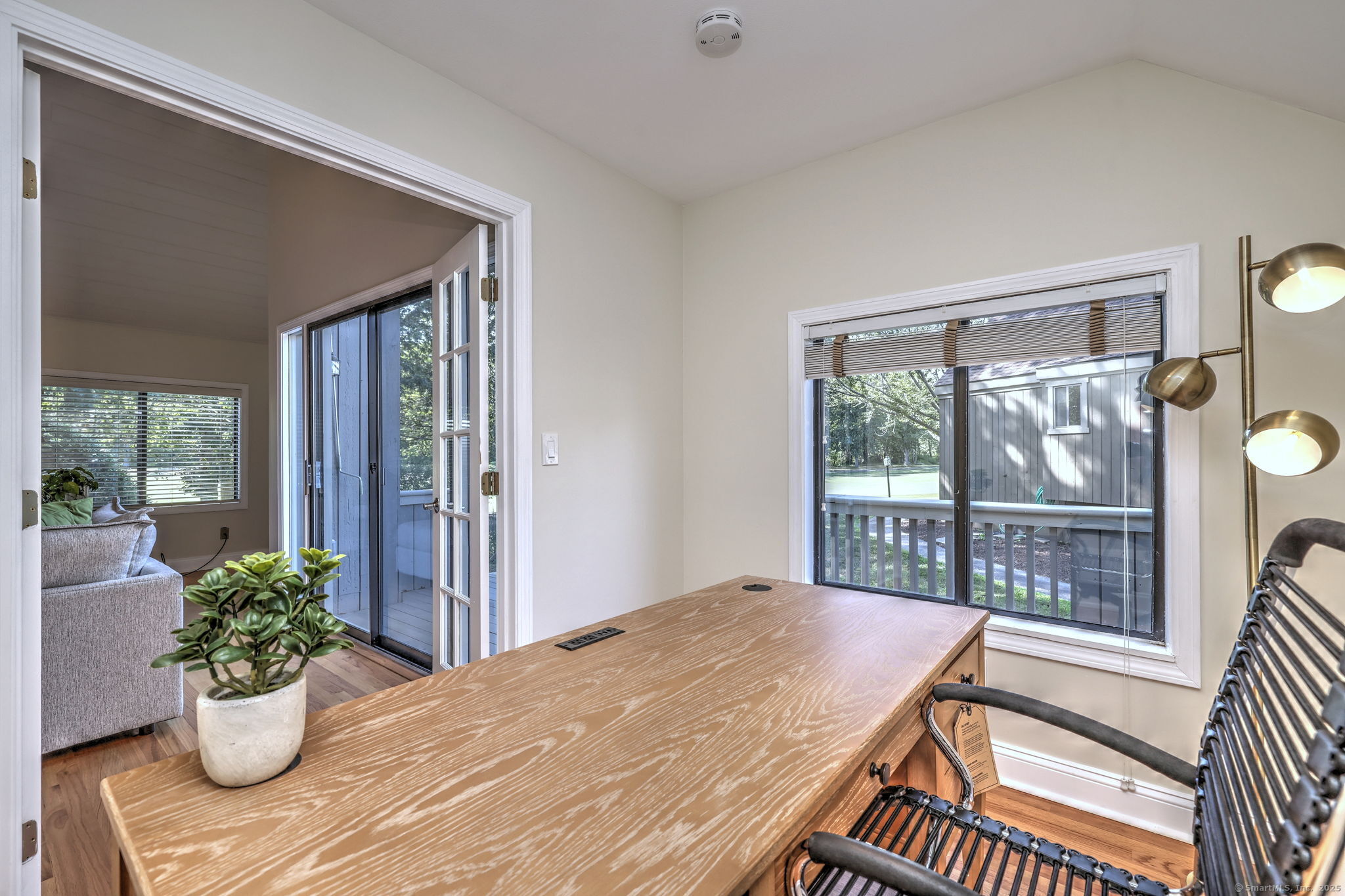 Stratford, Connecticut, 06614, United States, 1 Bedroom Bedrooms, ,3 BathroomsBathrooms,Residential,For Sale,1925931