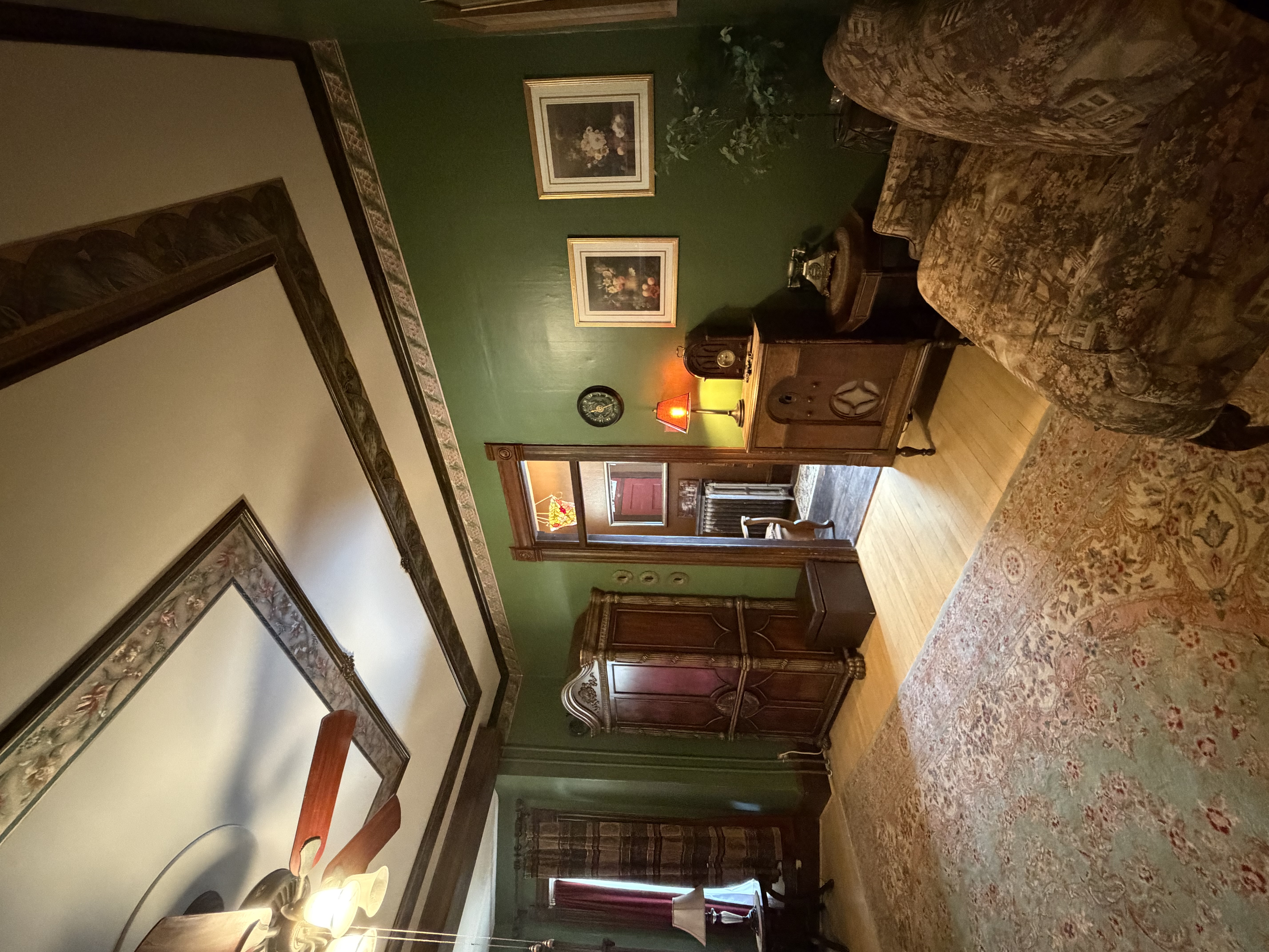 Butte, Montana, 59701, United States, 4 Bedrooms Bedrooms, ,4 BathroomsBathrooms,Residential,For Sale,1995407