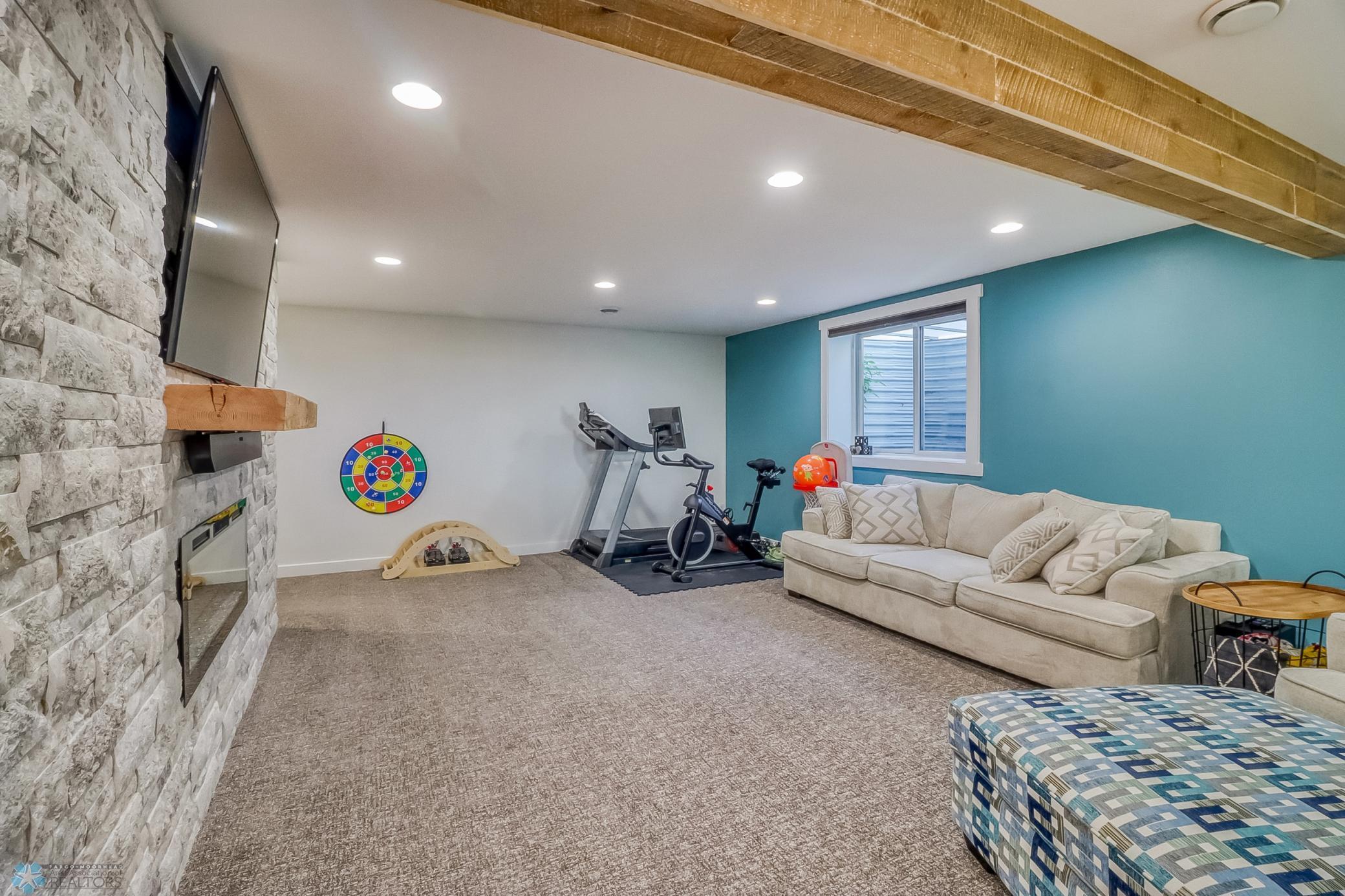 Hawley, Minnesota, 56549, United States, 5 Bedrooms Bedrooms, ,3 BathroomsBathrooms,Residential,For Sale,1984462