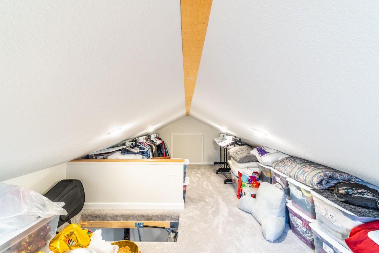 Angola, Indiana, 46703, United States, 2 Bedrooms Bedrooms, ,2 BathroomsBathrooms,Residential,For Sale,1768550