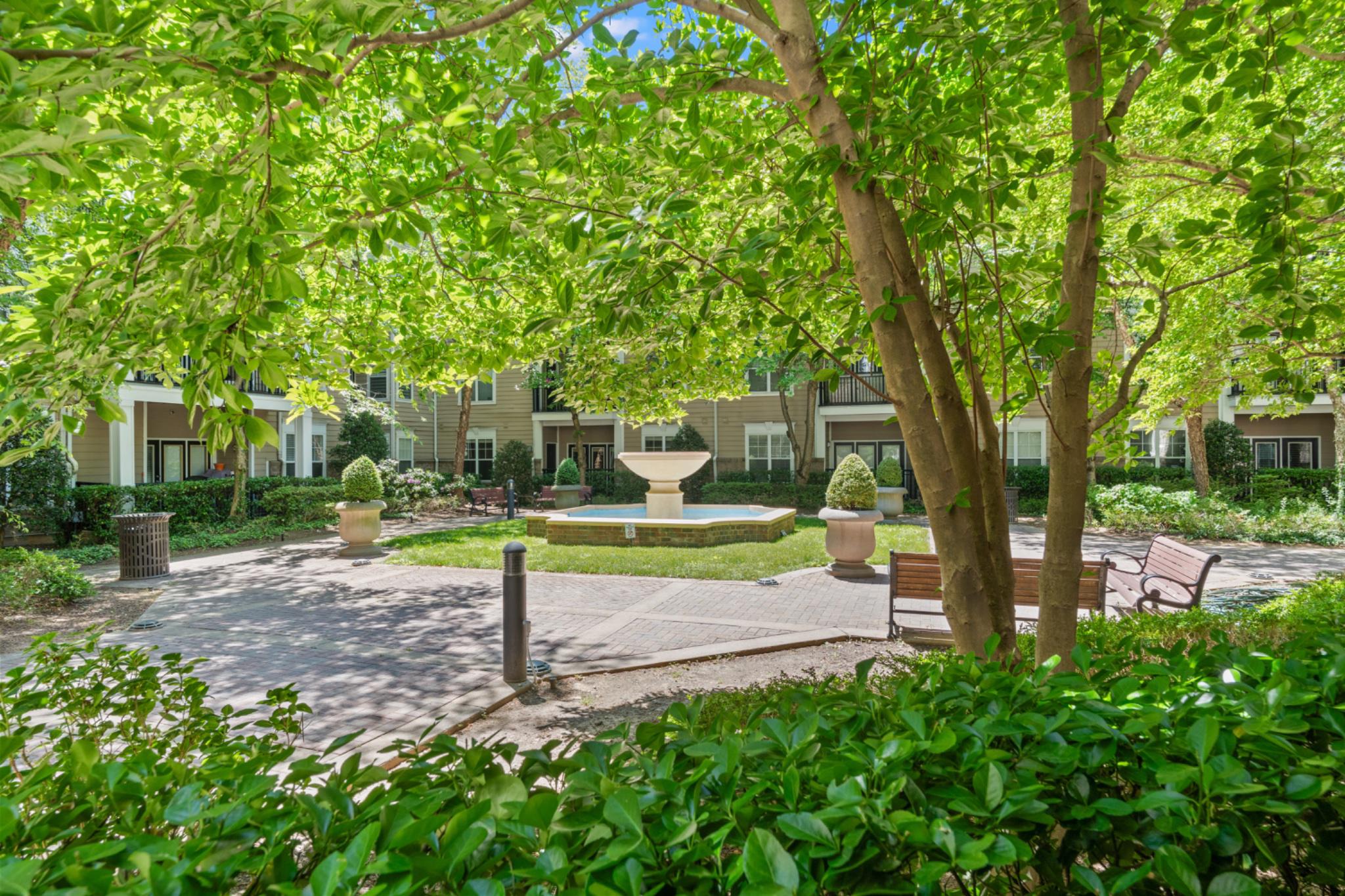  501 Hungerford Drive, Rockville, MD, 20850 - 物件實景