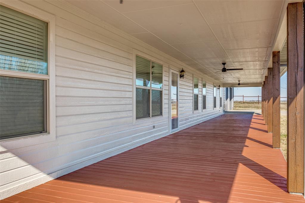 Bonham, Texas, 75418, United States, 3 Bedrooms Bedrooms, ,2 BathroomsBathrooms,Residential,For Sale,1691474