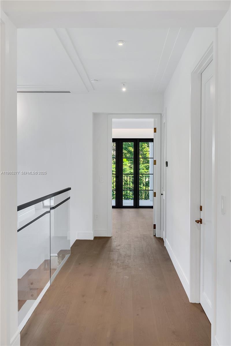 Miami, Florida, 33133, United States, 5 Bedrooms Bedrooms, ,6 BathroomsBathrooms,Residential,For Sale,1996975