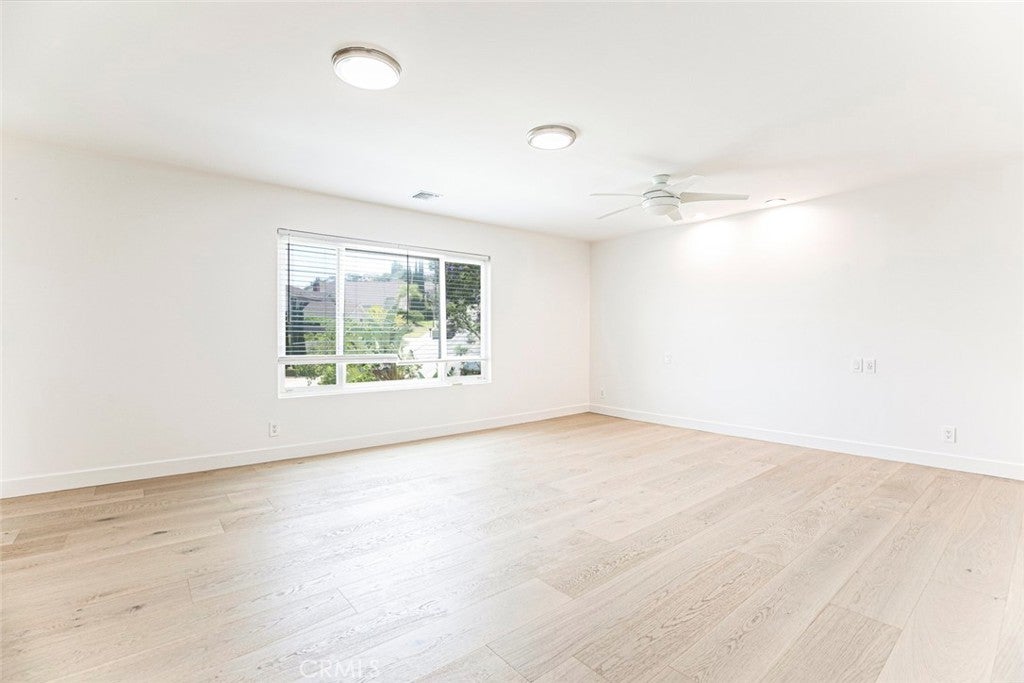 Glendale, California, 91206, United States, 4 Bedrooms Bedrooms, ,3 BathroomsBathrooms,Residential,For Sale,1940917