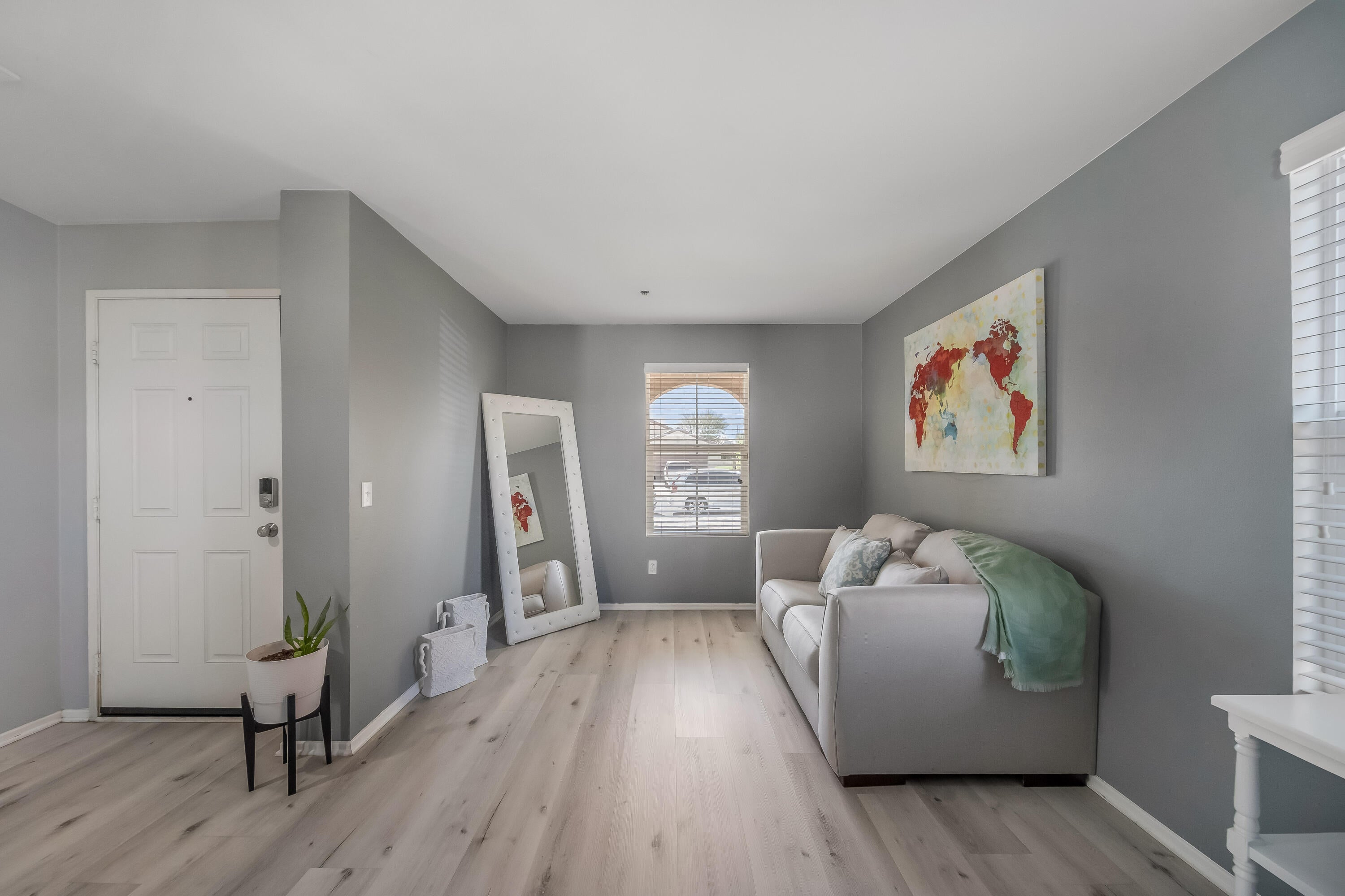 Coachella, California, 92236, United States, 5 Bedrooms Bedrooms, ,3 BathroomsBathrooms,Residential,For Sale,2009359