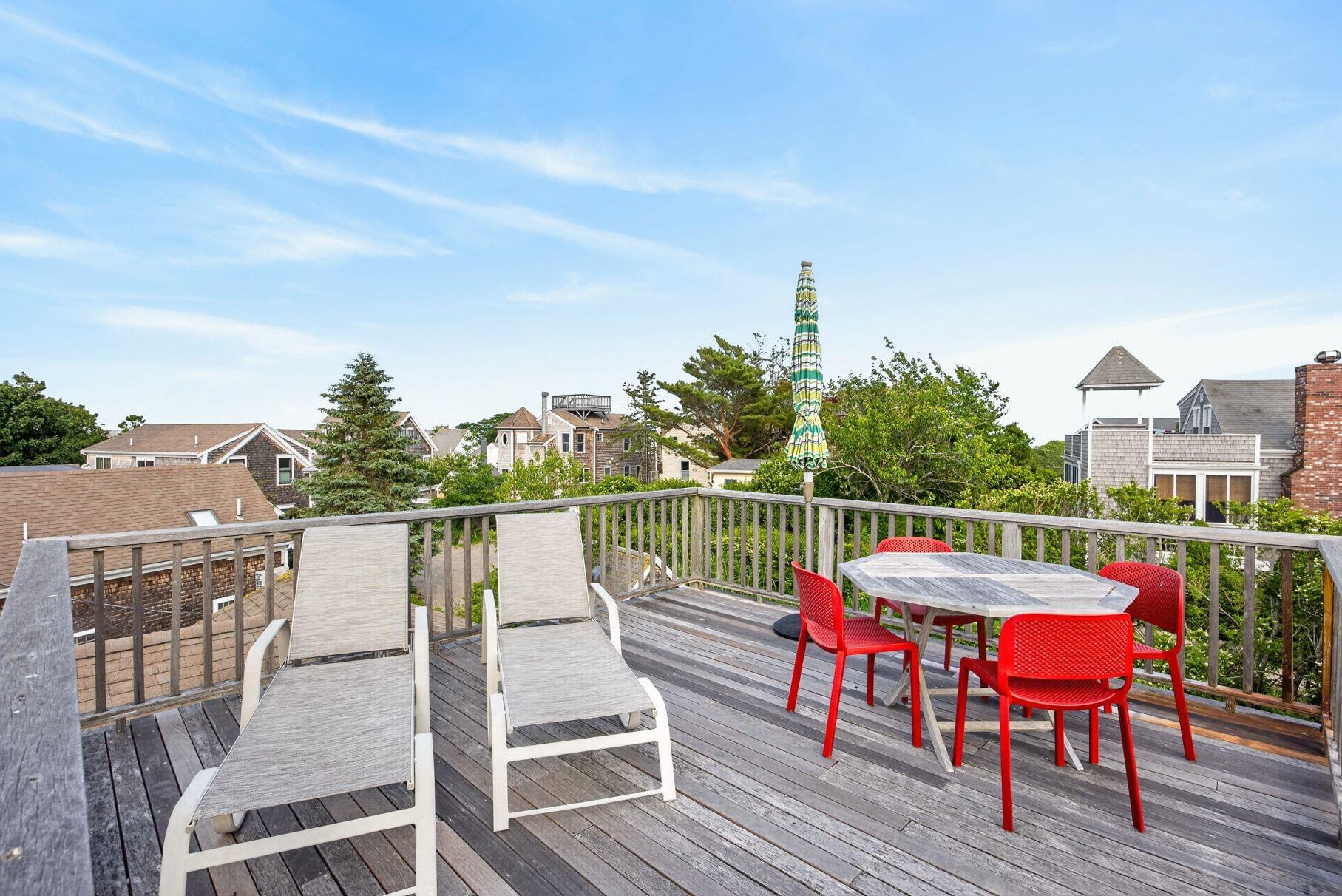  West End Living with Rooftop Views in Every Direction - 物件實景