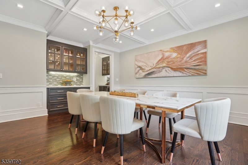 Millburn Twp., New Jersey, 07078, United States, 7 Bedrooms Bedrooms, ,9 BathroomsBathrooms,Residential,For Sale,1838878