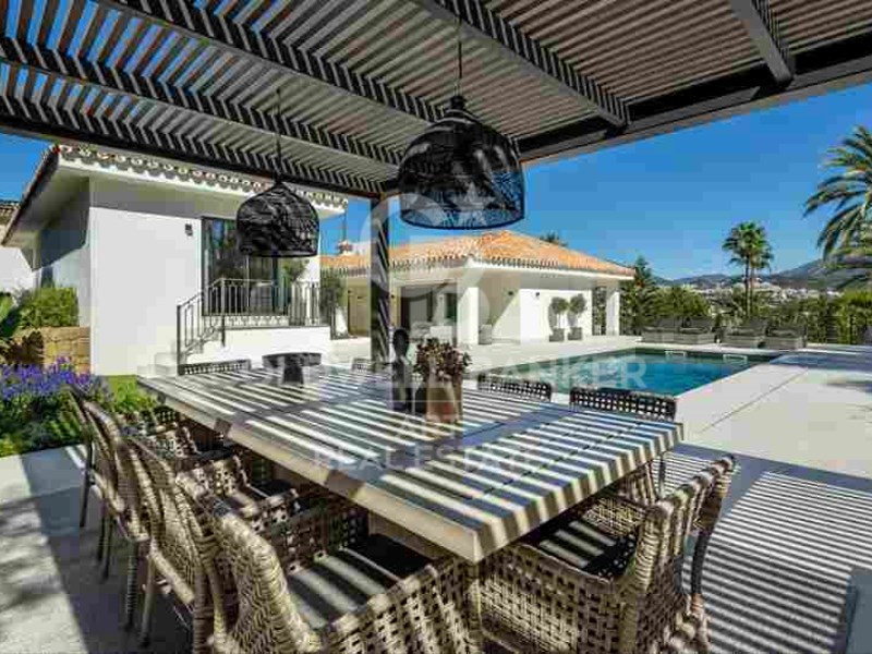 Marbella, Andalusia, ES, 5 Bedrooms Bedrooms, ,5 BathroomsBathrooms,Residential,For Sale,1819218