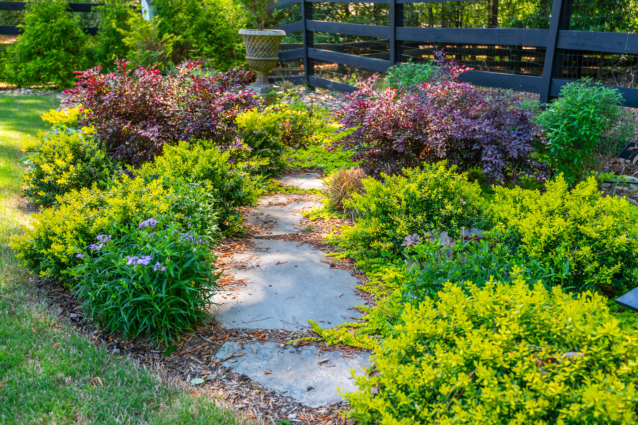 Welcome Home to this Impeccably maintained and Beautifully Appointed Estate - 物件實景