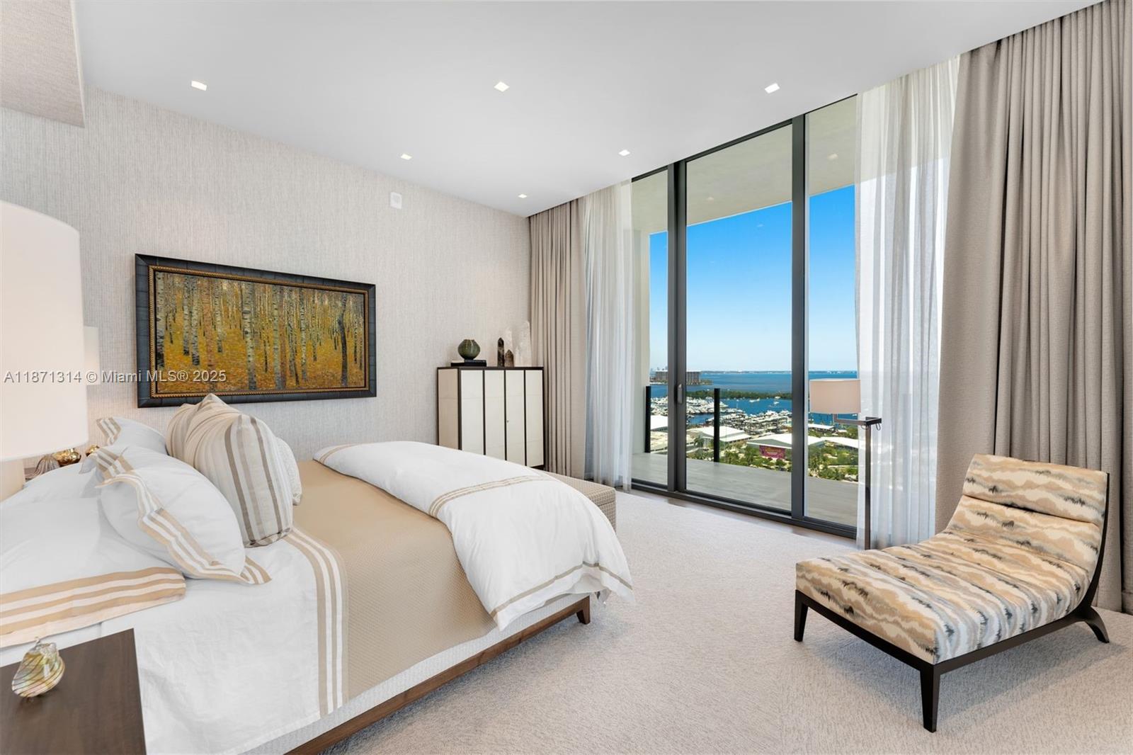 Coconut Grove, Florida, 33133, United States, 4 Bedrooms Bedrooms, ,5 BathroomsBathrooms,Residential,For Sale,1939208