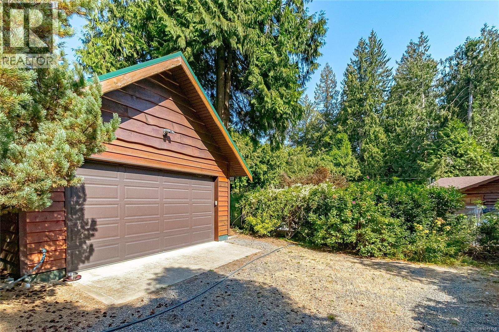 COBBLE HILL, British Columbia, V8H 0H2, CA, 3 Bedrooms Bedrooms, ,2 BathroomsBathrooms,Residential,For Sale,1951762