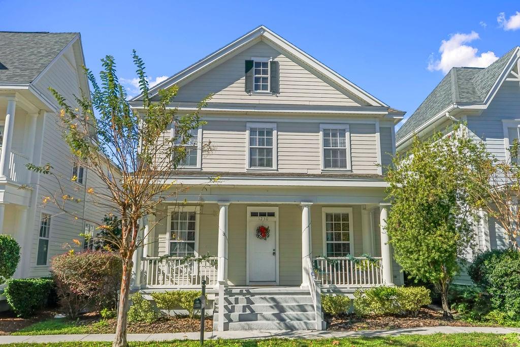 CELEBRATION, Florida, 34747, United States, 4 Bedrooms Bedrooms, ,3 BathroomsBathrooms,Residential,For Sale,1916311
