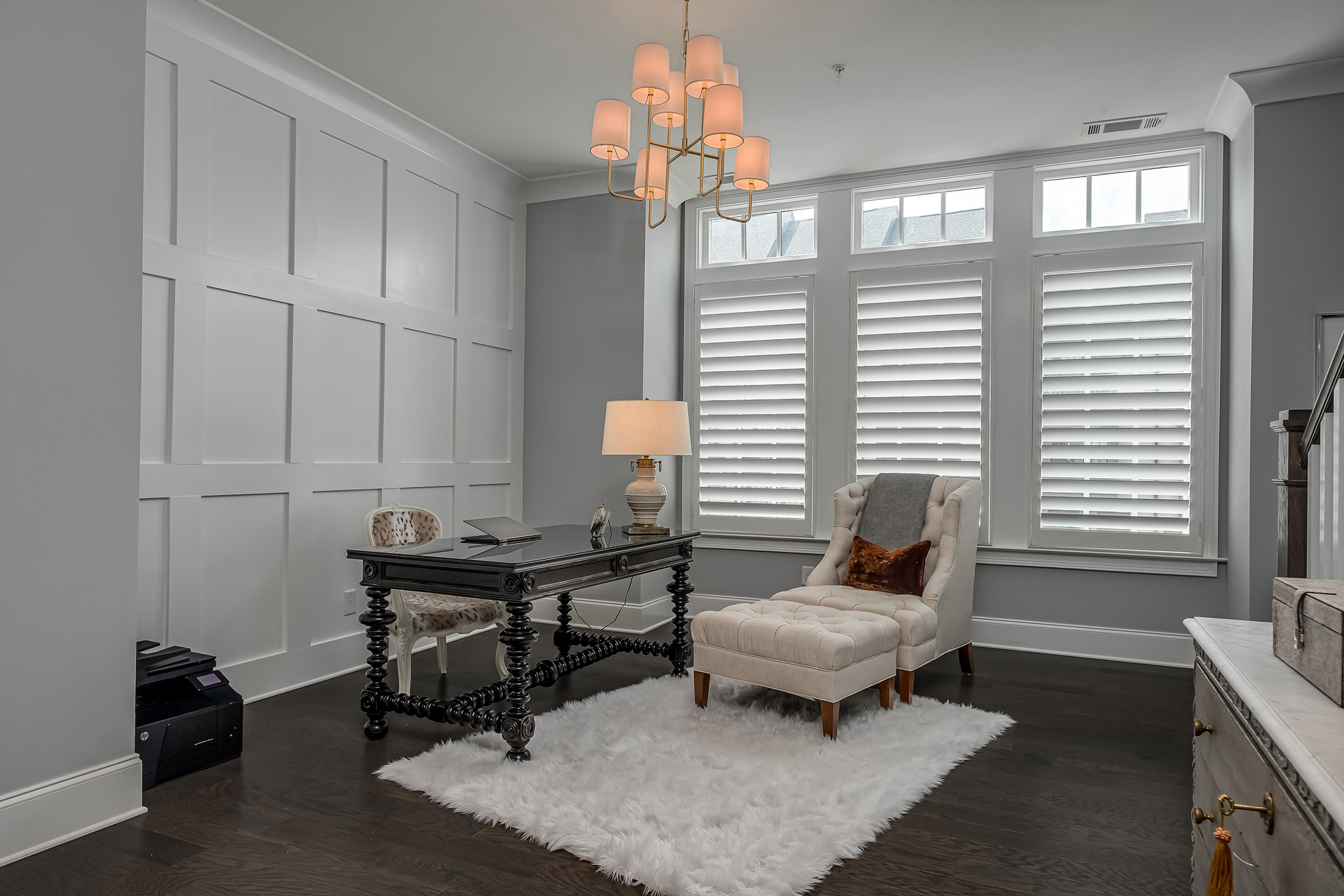 Sophisticated, Impeccably Maintained and Thoughtfully Upgraded Townhome - 物件實景