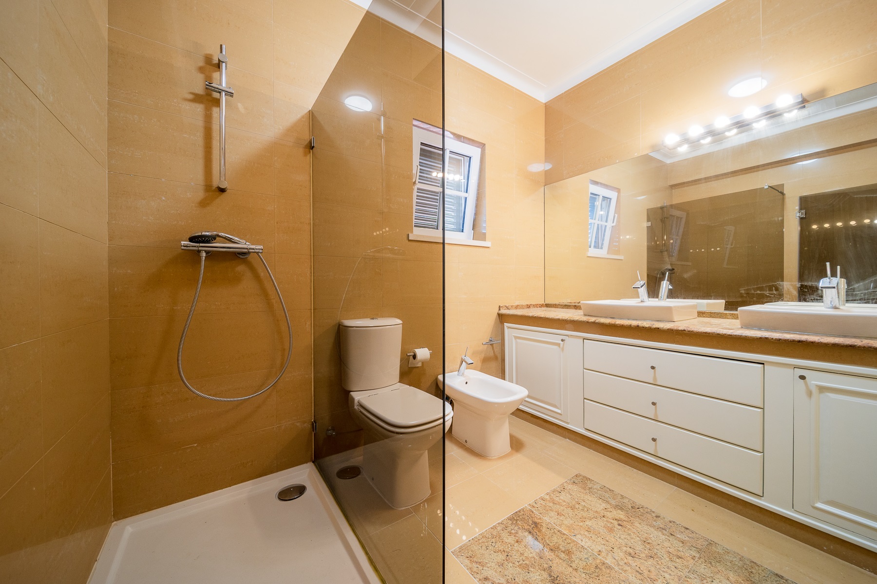  Detached house, 5 bedrooms, for Sale - 物件實景