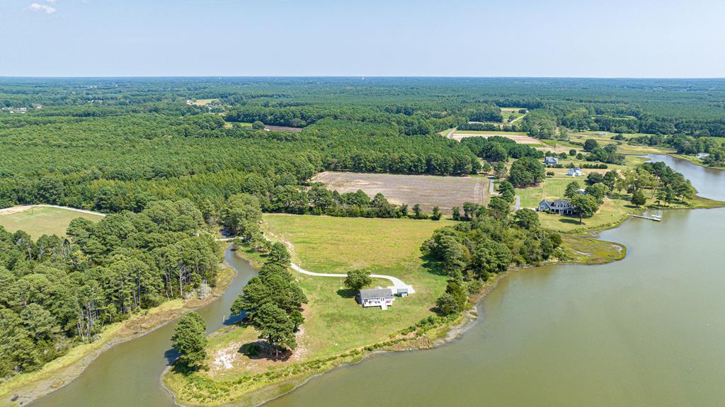 Onancock, Virginia, 23417, United States, 3 Bedrooms Bedrooms, ,2 BathroomsBathrooms,Residential,For Sale,1927447
