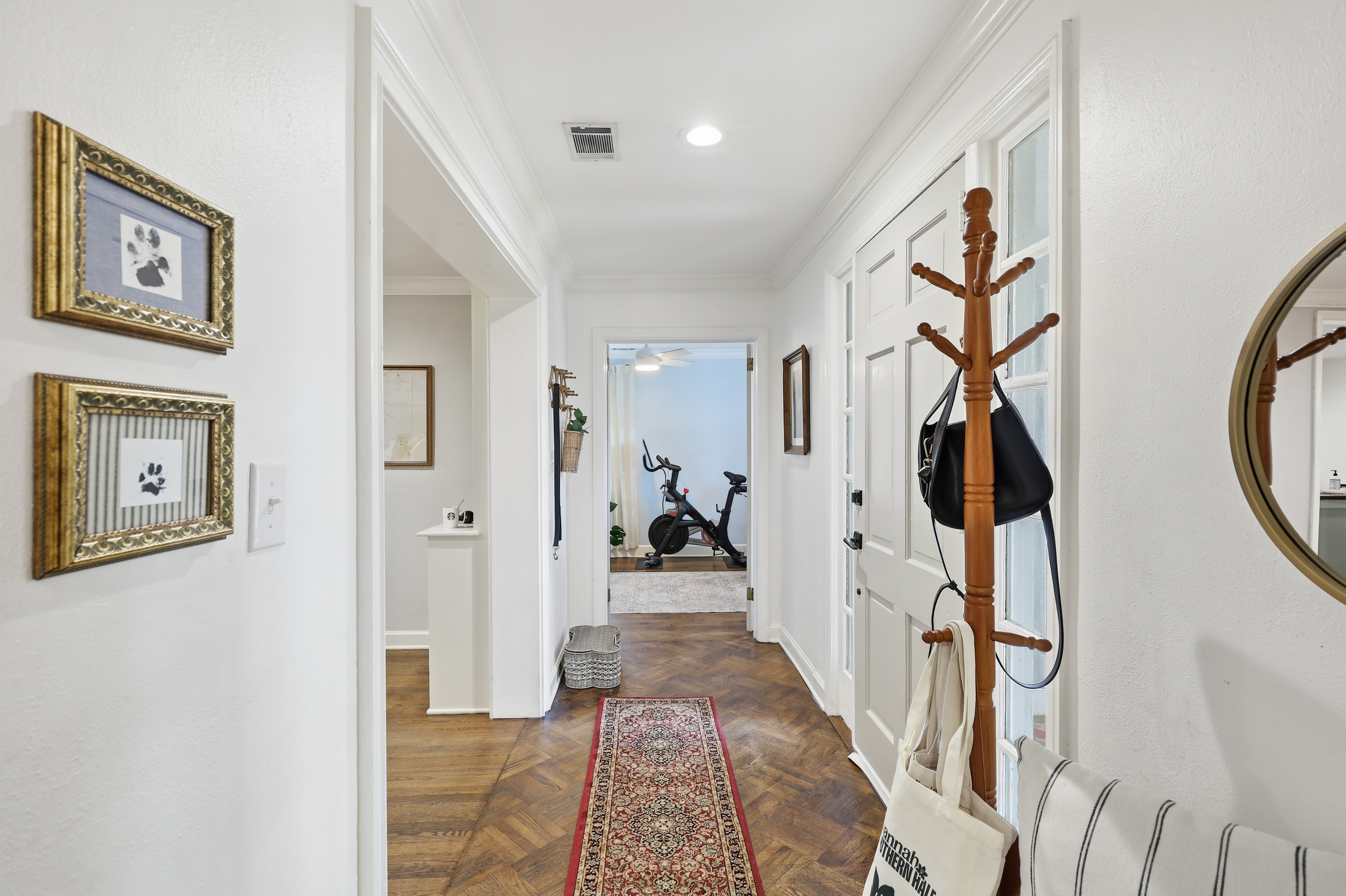  1501 E 55th Street - 物件實景