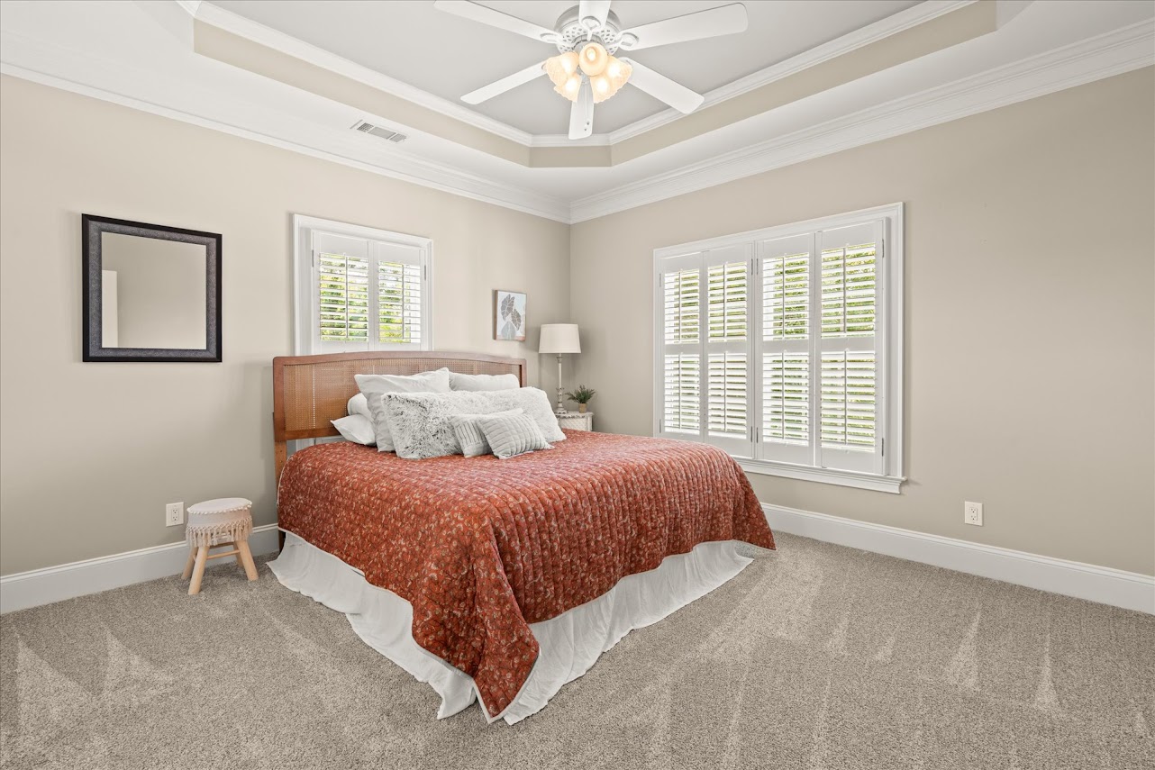 Carrollton, Georgia, 30116, United States, 6 Bedrooms Bedrooms, ,5 BathroomsBathrooms,Residential,For Sale,1893657